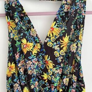 2 for $10 ‼️ NWOT Free People Floral Bodysuit